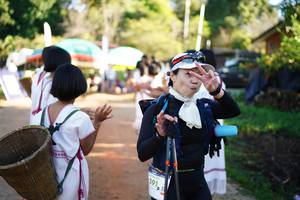 BIB: 391
                            <button type="button" onclick="openModal(19023782)" class="btn btn-primary btn-sm float-right btn-popup" data-toggle="modal" data-target=".modal-high-quality">
                        <i class="fas fa-shopping-cart"></i> Add to Cart
                    </button>
                                            <button type="button" onclick="isThisMe(19023782, true)" class="btn btn-success btn-sm float-right btn-popup btn-isme hidden" data-toggle="tooltip" data-placement="bottom" title="นี่คือรูปของคุณใช่ไหม คลิกที่นี่เพื่อเอาเข้าอัลบั้ม">
                        <i class="fas fa-plus"></i> Add to album
                    </button>
                    <button type="button" onclick="isThisMe(19023782, false)" class="btn btn-warning btn-sm float-right btn-popup btn-isnotme hidden">
                        <i class="fas fa-ban"></i> Remove from album
                    </button>